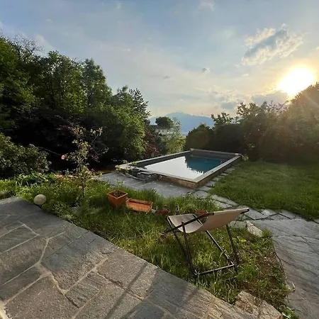 Con Piscina Giardino E Natura Appartement