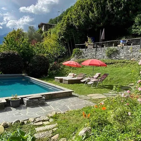 Con Piscina Giardino E Natura Riazzino